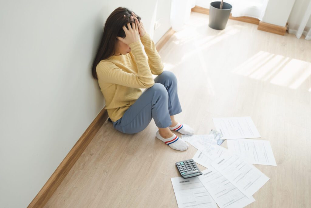 Secured debt vs unsecured debt: what's the difference?