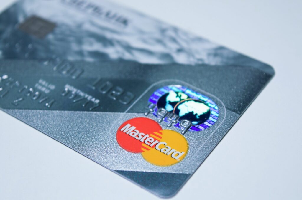 A guide to your credit card utilization rate and why it matters