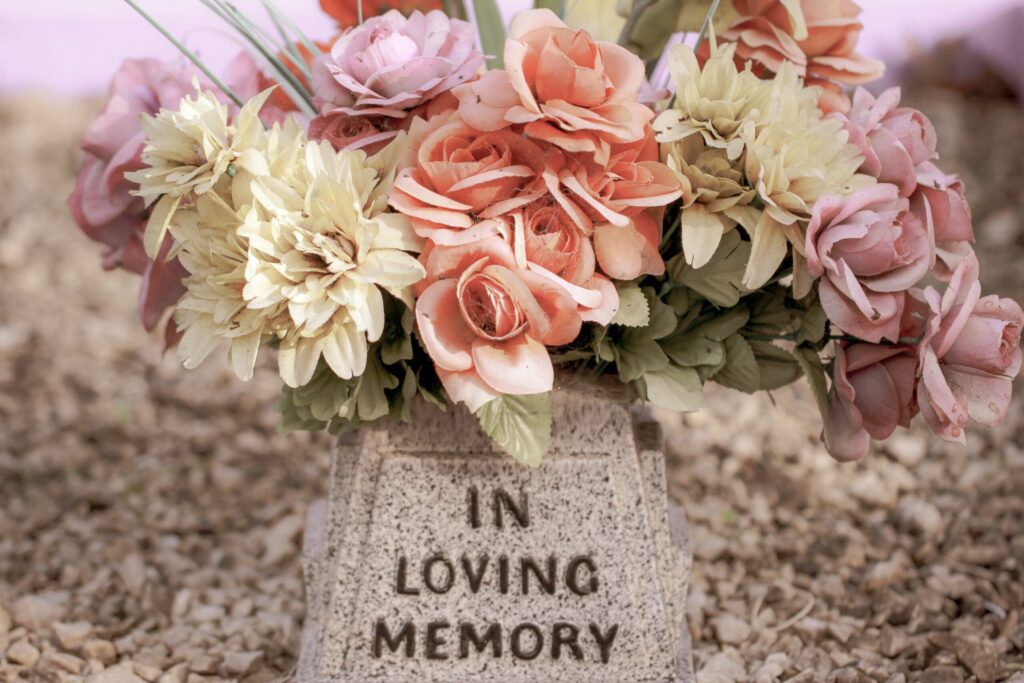 Does debt transfer to family after death?