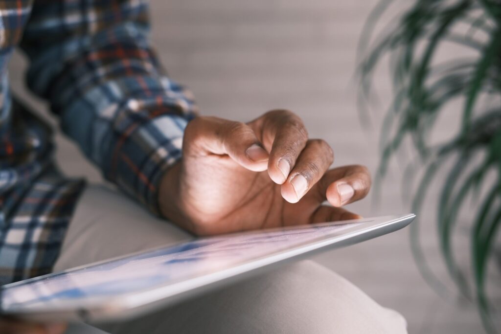 How long do collections stay on credit report?